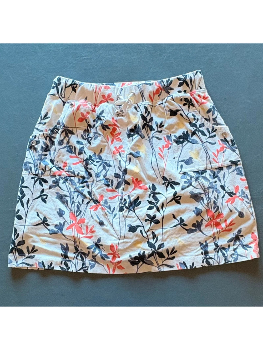 Christopher & Banks Women M Floral Cargo Skort Cotton Stretch Pockets